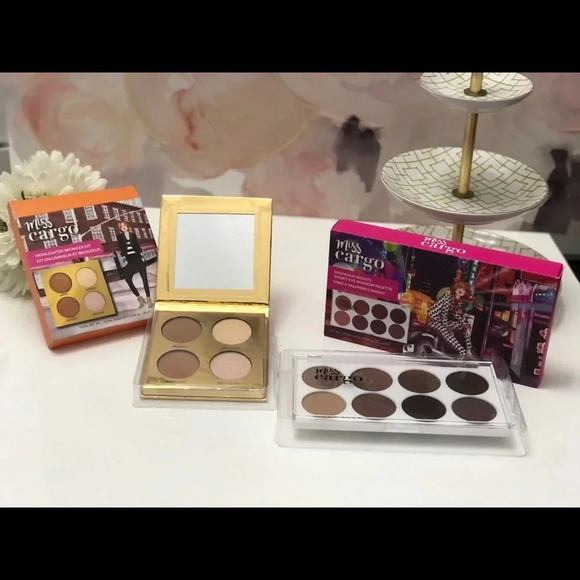 . Miss Cargo eye shadow and highlight bundle - Picture 1 of 3